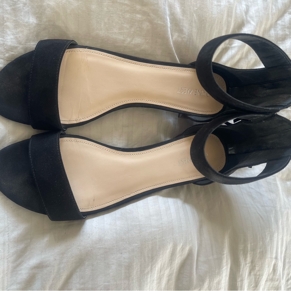 Nine West Black suede ankle strap sandals good condition